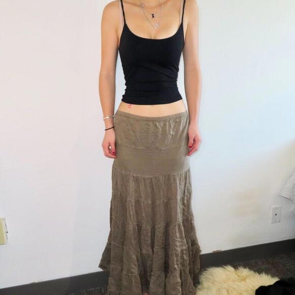 Women's Khaki and Green Skirt - Picture 1 of 5